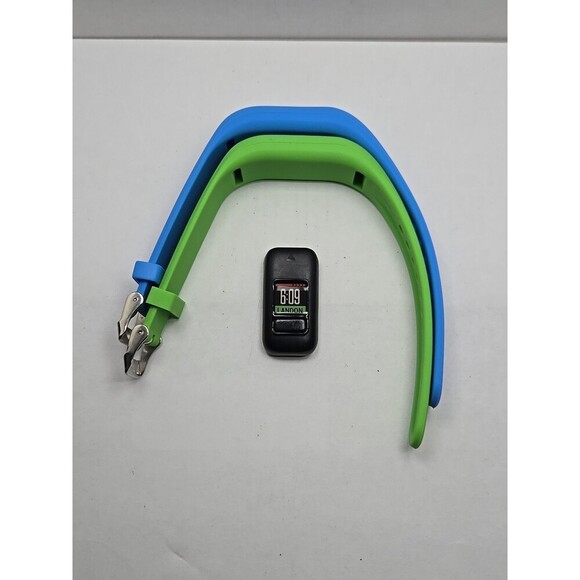 Garmin Vivofit Jr 2 Watch Activity Tracker Heart New Battery Comes With 2 Bands - Picture 2 of 11